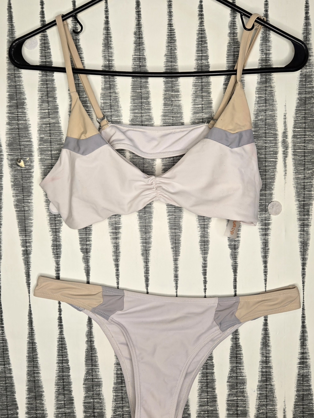 Women’s Color Block Bikini Set Size Large White Beige Gray Ruched Cutout